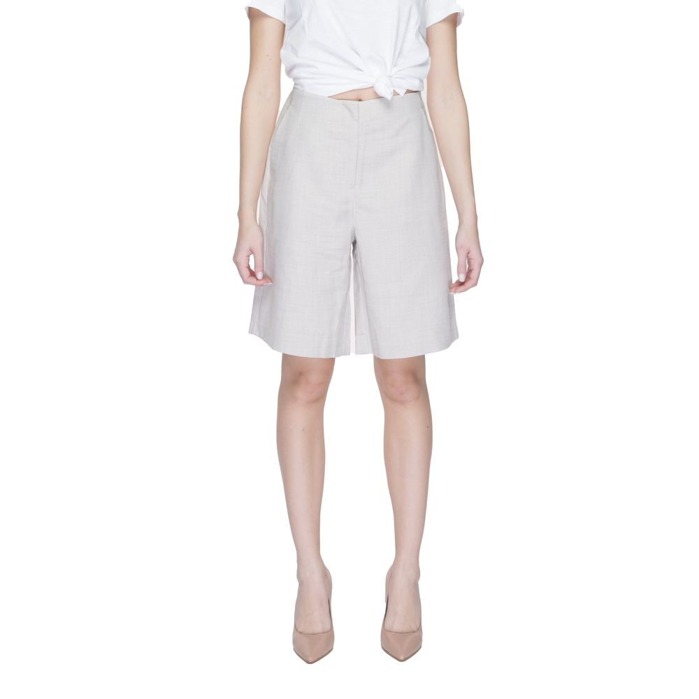 Vero Moda Gray Polyester Short Vero Moda Light Gray
