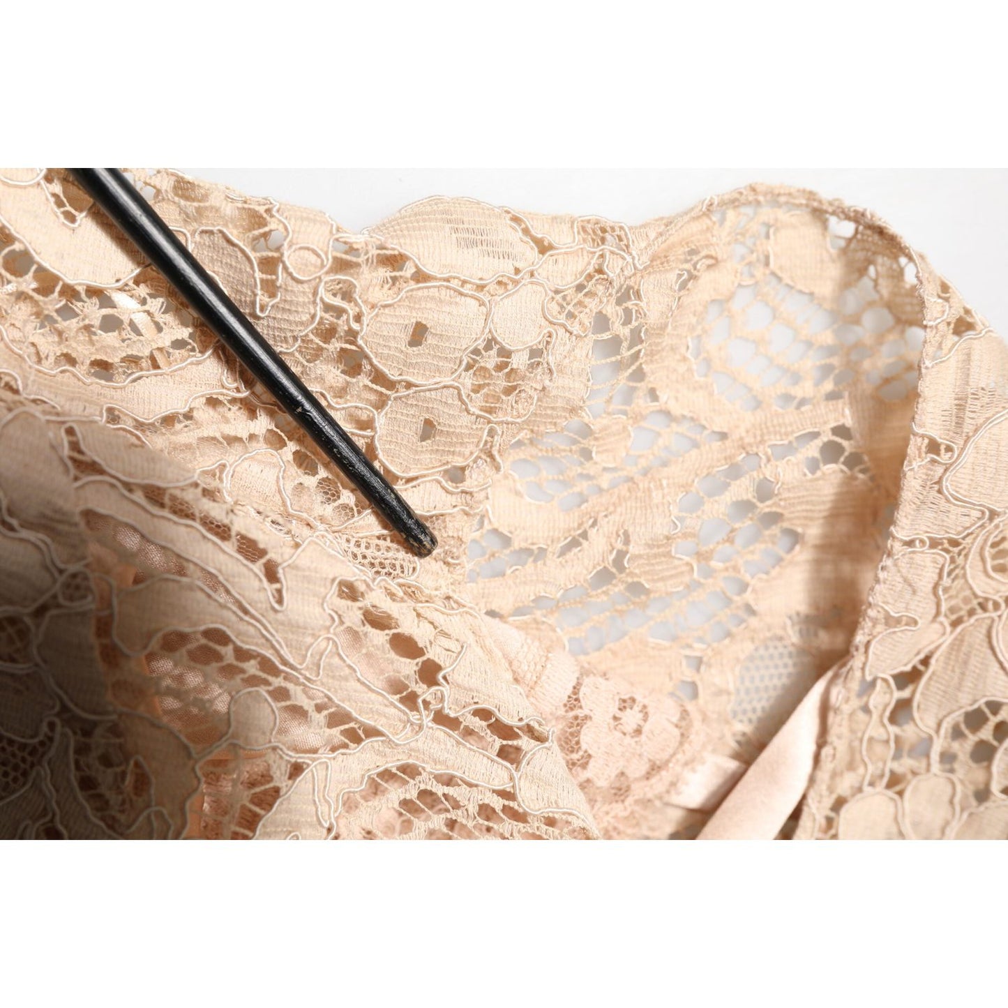 Dolce & Gabbana Beige Floral Lace Sleeveless Sheath Dress DR281296-36