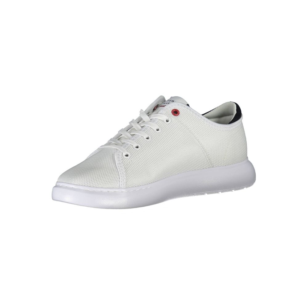 Tommy Hilfiger White Polyester Sneaker with contrasting sole and logo, 95% recycled polyester, sports shoe with laces, eco-friendly design.