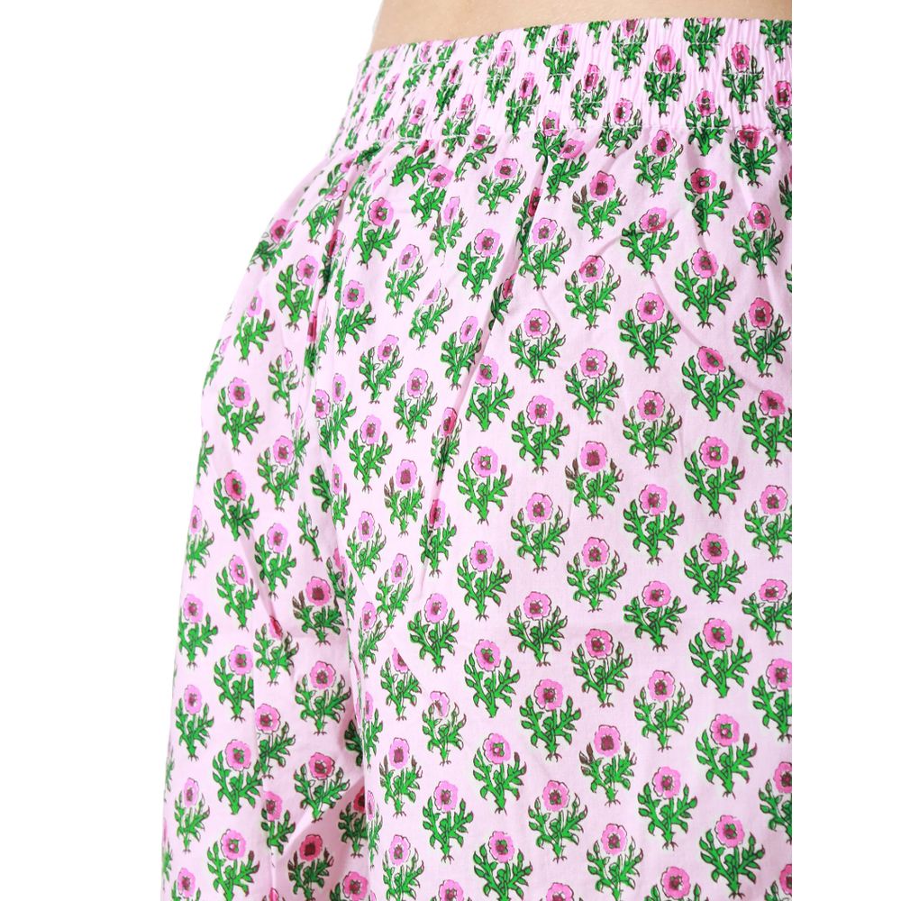 MC2 Saint Barth pink cotton women's shorts with floral print, elastic waistband, and side pockets for elegant resort wear.