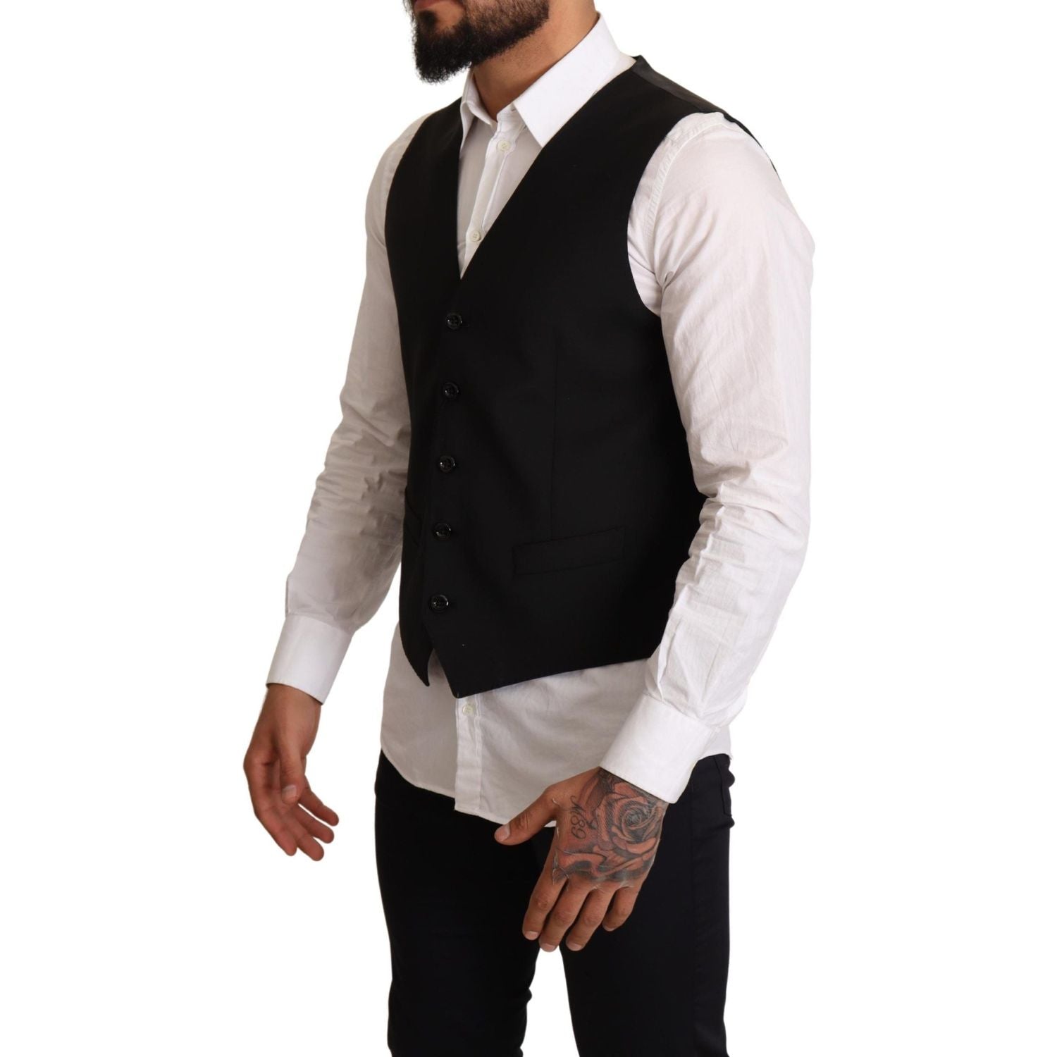 سترة رسمية أنيقة باللون الأسود من دولتشي آند غابانا