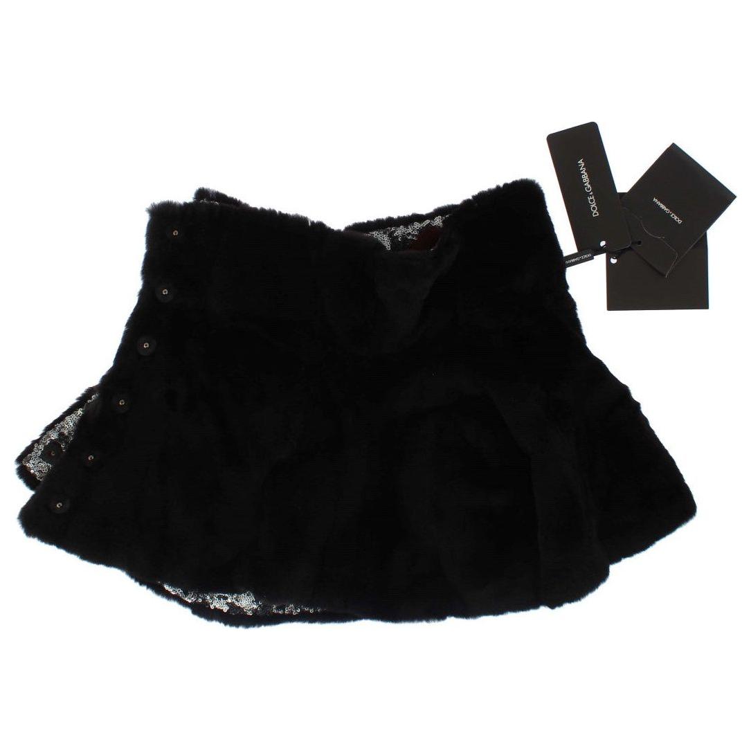 وشاح فرو مزين بالترتر من دولتشي آند غابانا