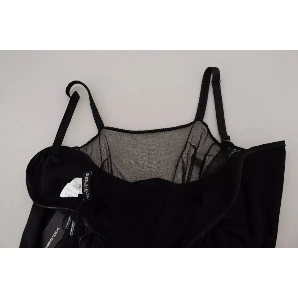 فستان دولتشي آند غابانا متوسط ​​الطول أسود اللون من الصوف