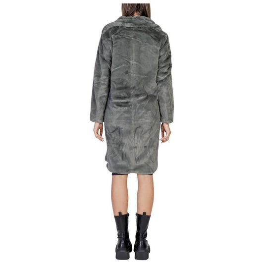 Back view of ICHI black polyester women's jacket, fall/winter collection, featuring long sleeves and a knee-length design.