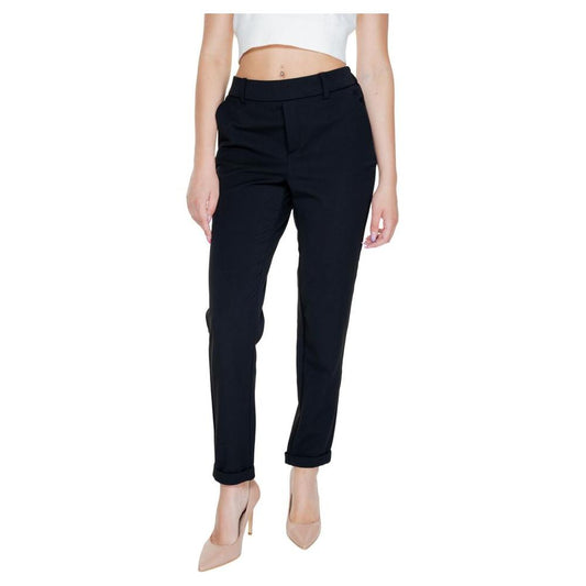 Vero Moda black polyester women's regular pants for spring/summer, featuring a stylish fit with 62% polyester, 33% viscose, 5% elastane.