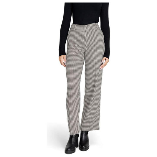 Women's fall/winter black polyester pants with high waist, houndstooth pattern, and elastane for added stretch and comfort.