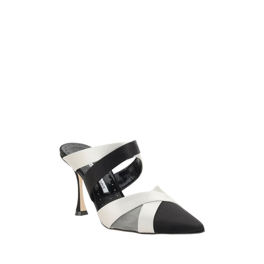 Manolo Blahnik Oyounak Pumps Manolo Blahnik Light Gray