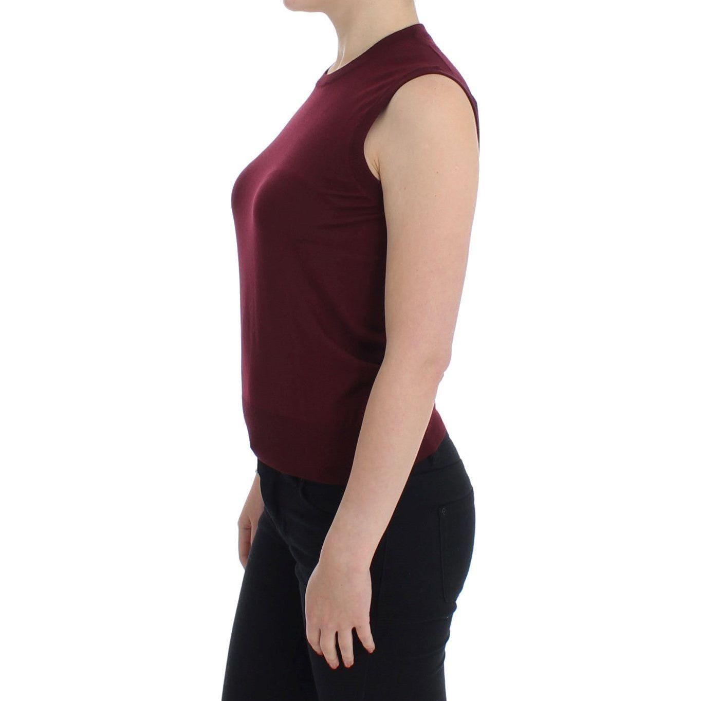 سترة أنيقة من الصوف باللون الأحمر من دولتشي آند غابانا بدون أكمام