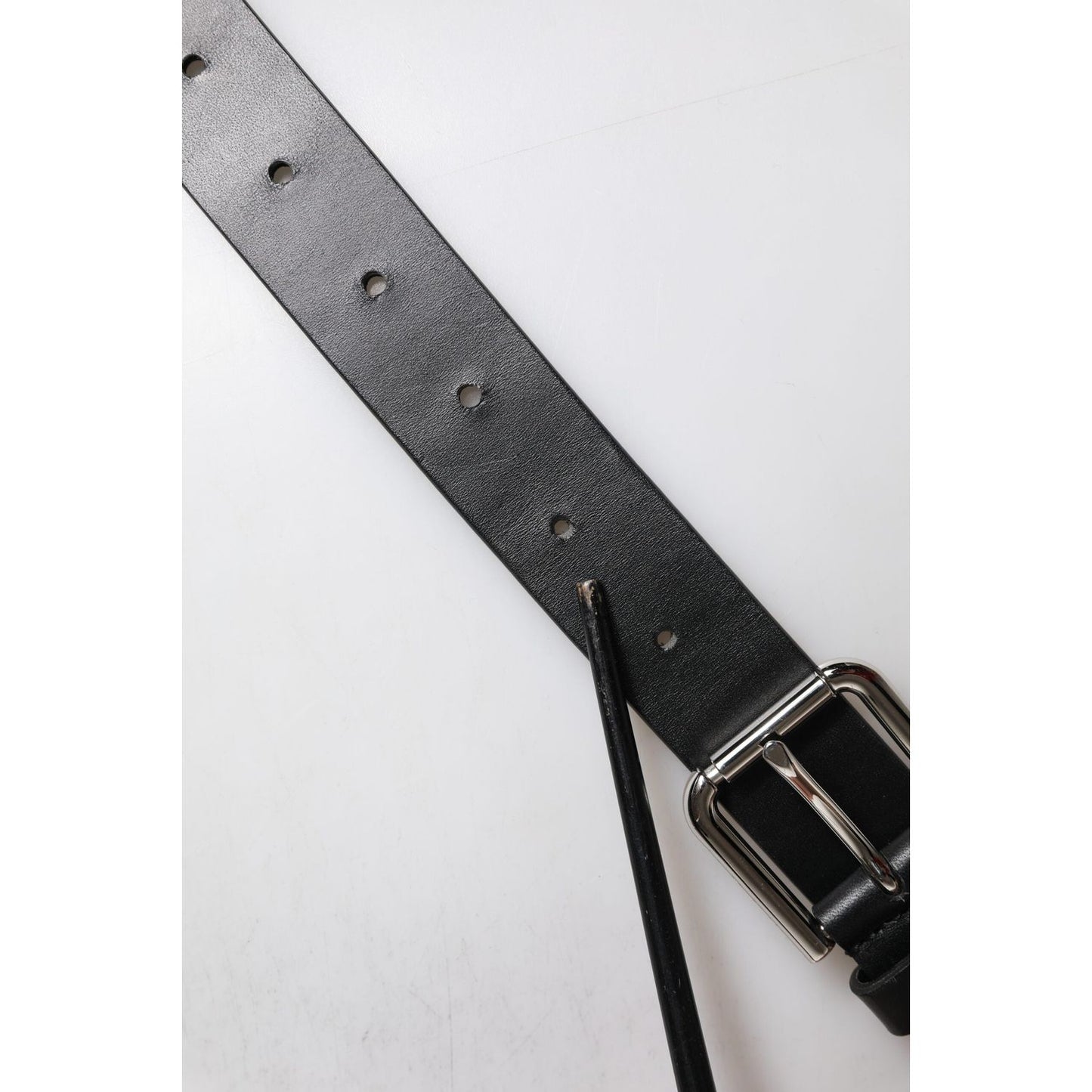 Dolce & Gabbana Black Leather Classic Metal Logo Buckle Belt