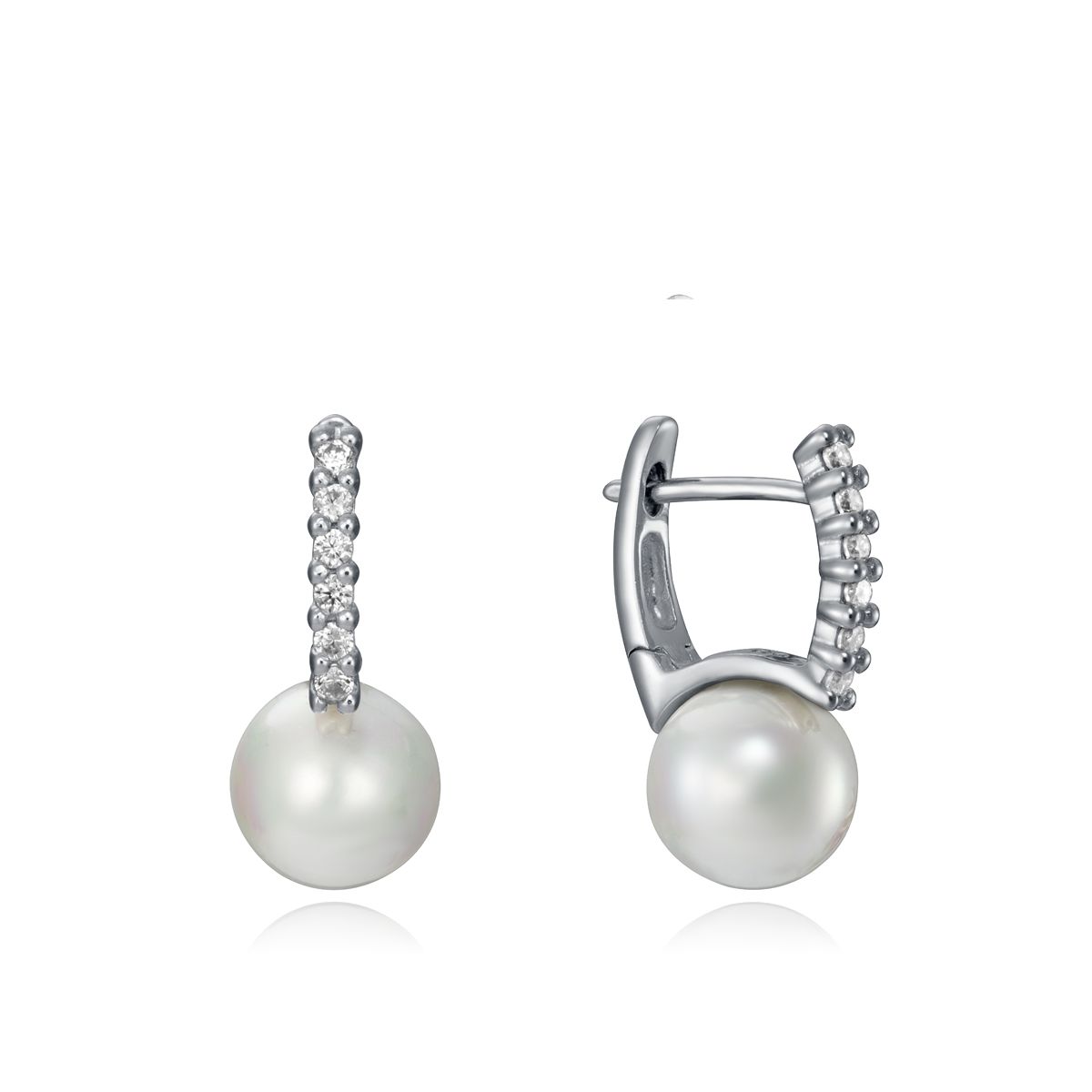 Elegant pearl and crystal earrings from VICEROY JEWELS Mod. 7136E000-68 for ladies. Feature silver 925° material in an official box.