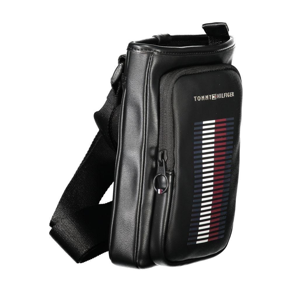 Front view with bag zipped and handles upright.