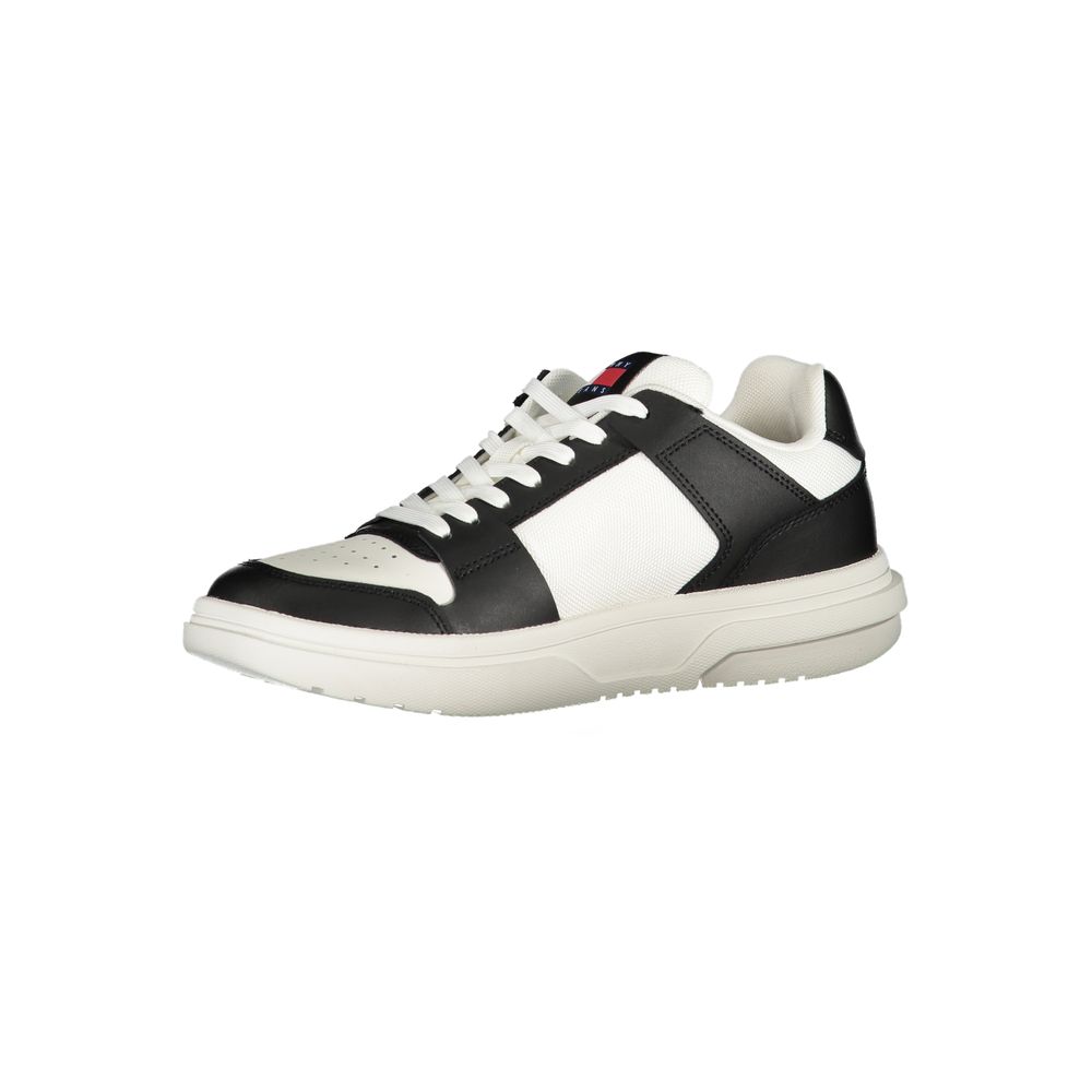 Tommy Hilfiger Black Leather Women Sneaker with contrasting white details, showcasing a sleek design and iconic logo.