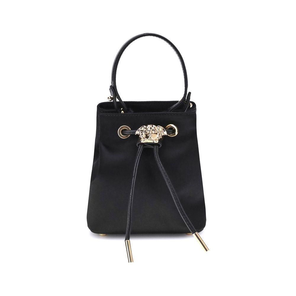 Front view with bag zipped and handles upright.