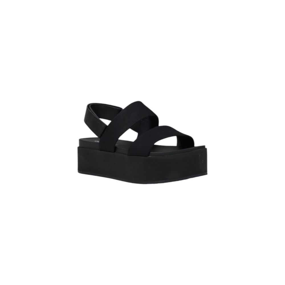 Calvin Klein Jeans Black Organic Cotton Platform Sandals for women with buckle, spring/summer fabric upper and synthetic sole.