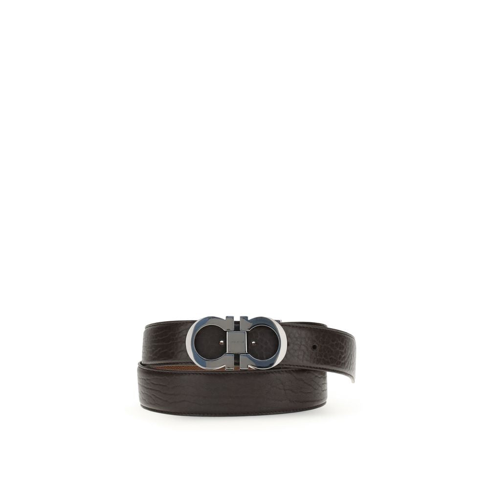 Ferragamo Brown Leather Regular Belt with Gancini buckle and engraved plaque, reversible and adjustable for versatile elegance.