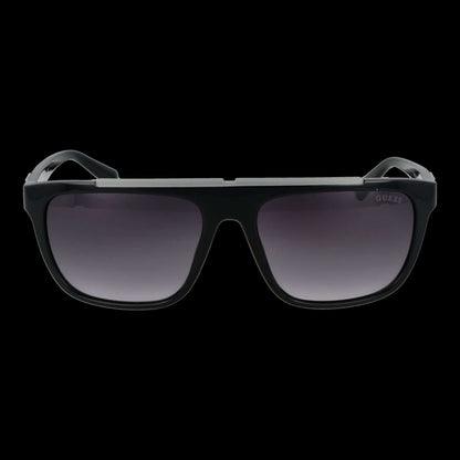 GUESS MOD. GU00122 5701B sunglasses for men in black frame with gradient lenses, stylish eyewear for gents.